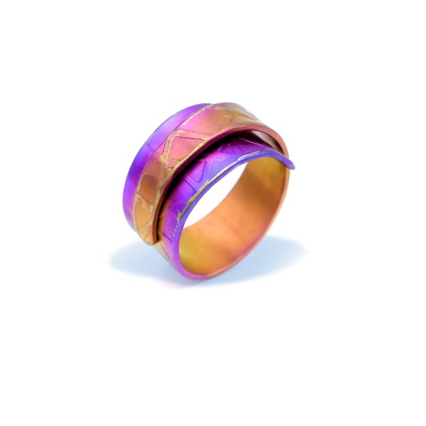 Colorful Entangled Anodized Titanium Round Ring